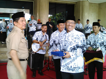 Pencarian PGRI Toba - Persatuan Guru Republik Indonesia Cabang Toba